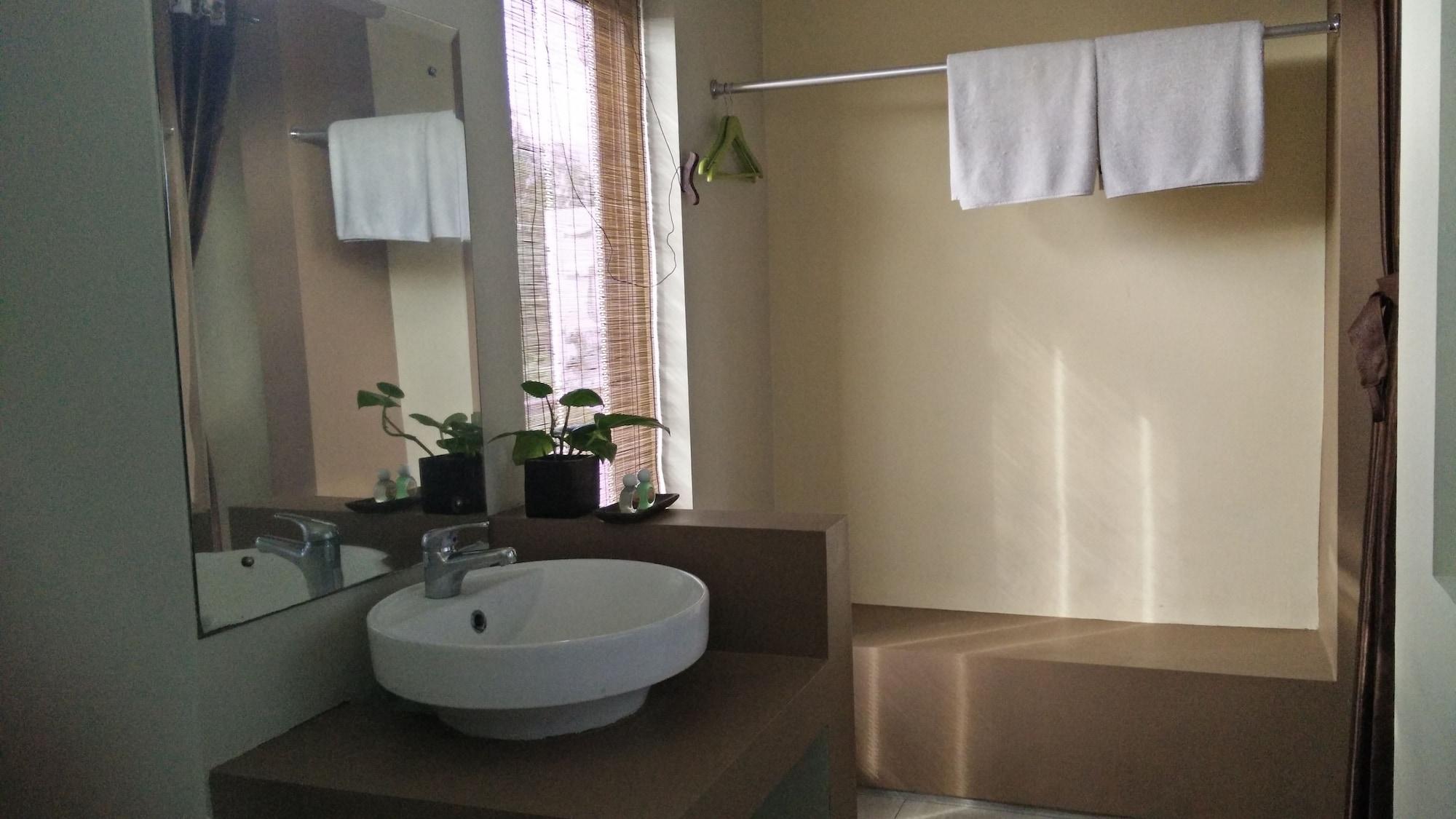Koi Hotel And Residence Denpasar Extérieur photo